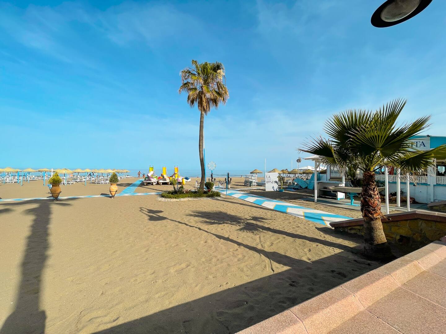 Bel appartement avec un emplacement fantastique à Torremolinos-La Carihuela, à quelques pas de la plage, du Paseo Marítimo et de Puerto Marina.