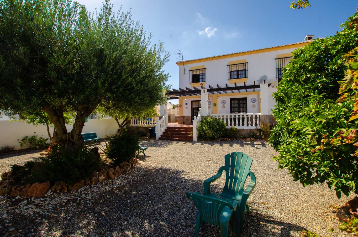 Casa o chalet independiente en venta en Puerto de la Torre- Malaga.