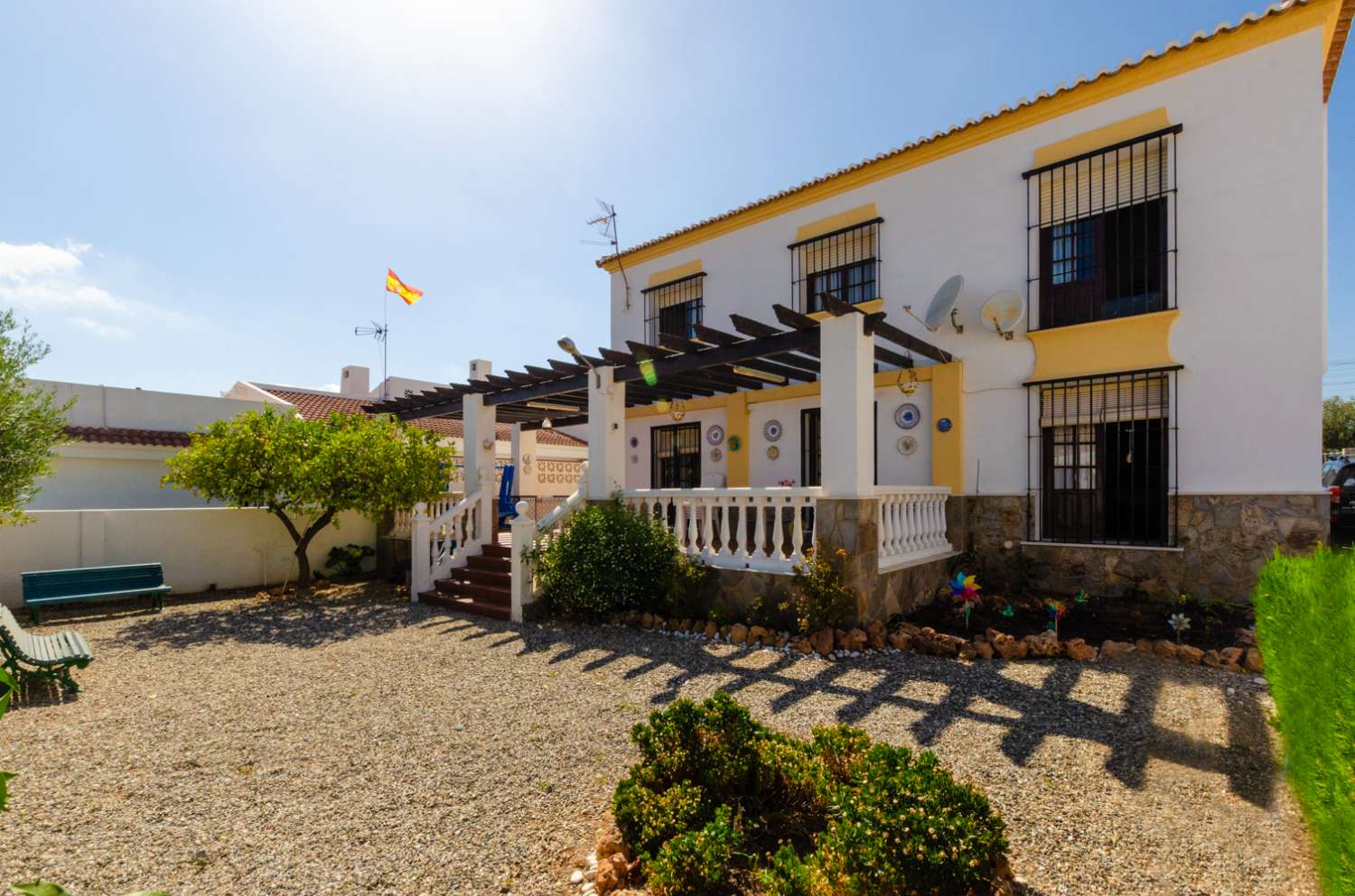 Casa o chalet independiente en venta en Puerto de la Torre- Malaga.