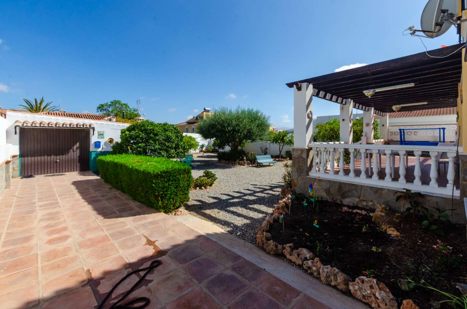 Casa o chalet independiente en venta en Puerto de la Torre- Malaga.