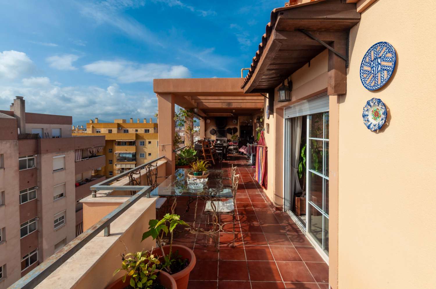 ¡Ático en venta en Las Lagunas Mijas Costa.Terraza con  vistas panorámicas!