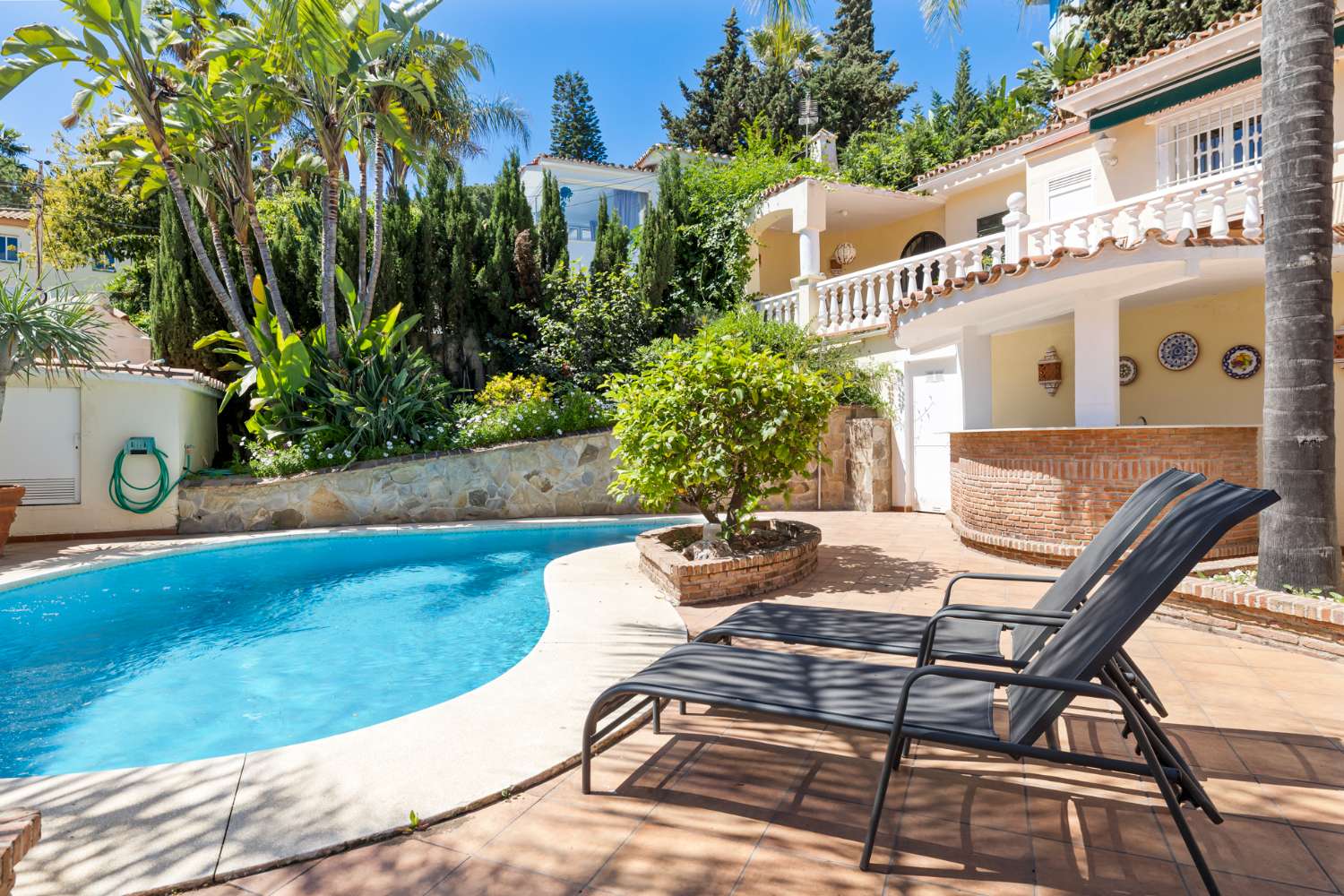 Villa independiente en NUEVA ANDALUCIA, MARBELLA