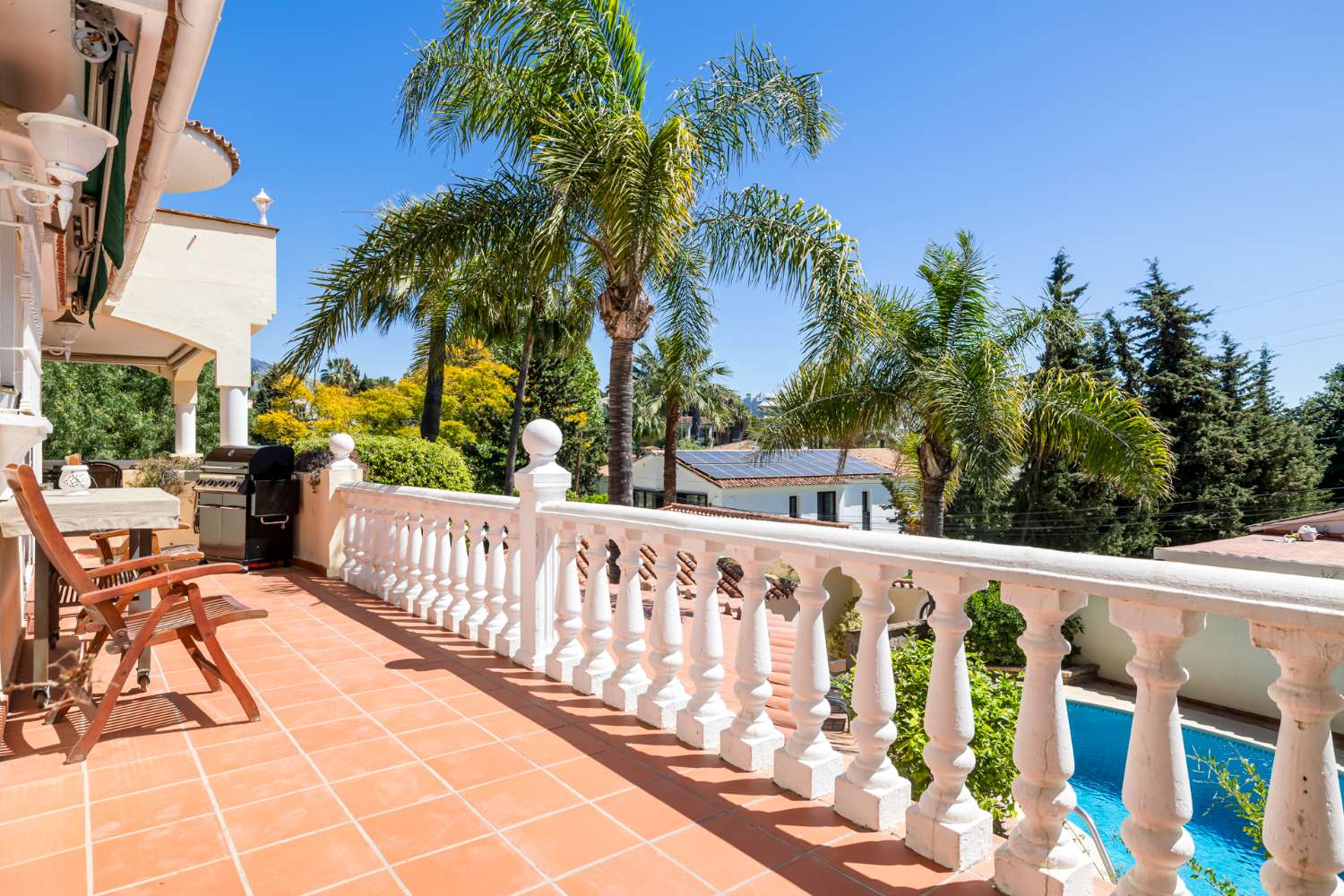 Villa independiente en NUEVA ANDALUCIA, MARBELLA