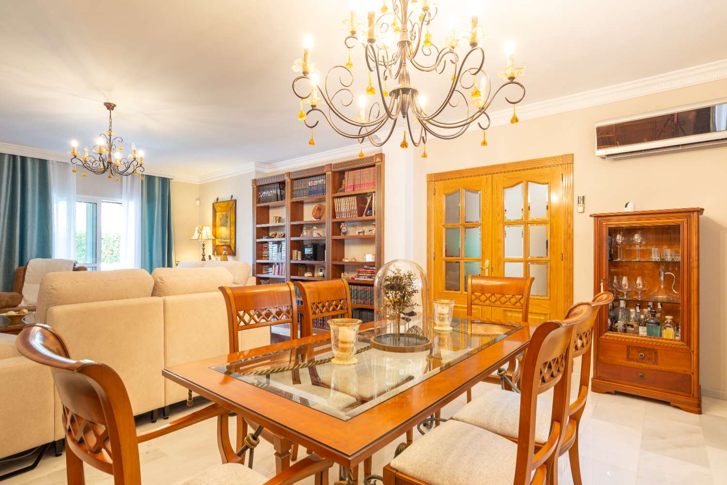 Villa individuelle à vendre à Guadalmar-Malaga