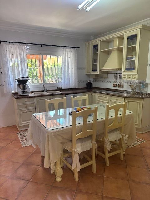 Villa individuelle à vendre à Guadalmar-Malaga