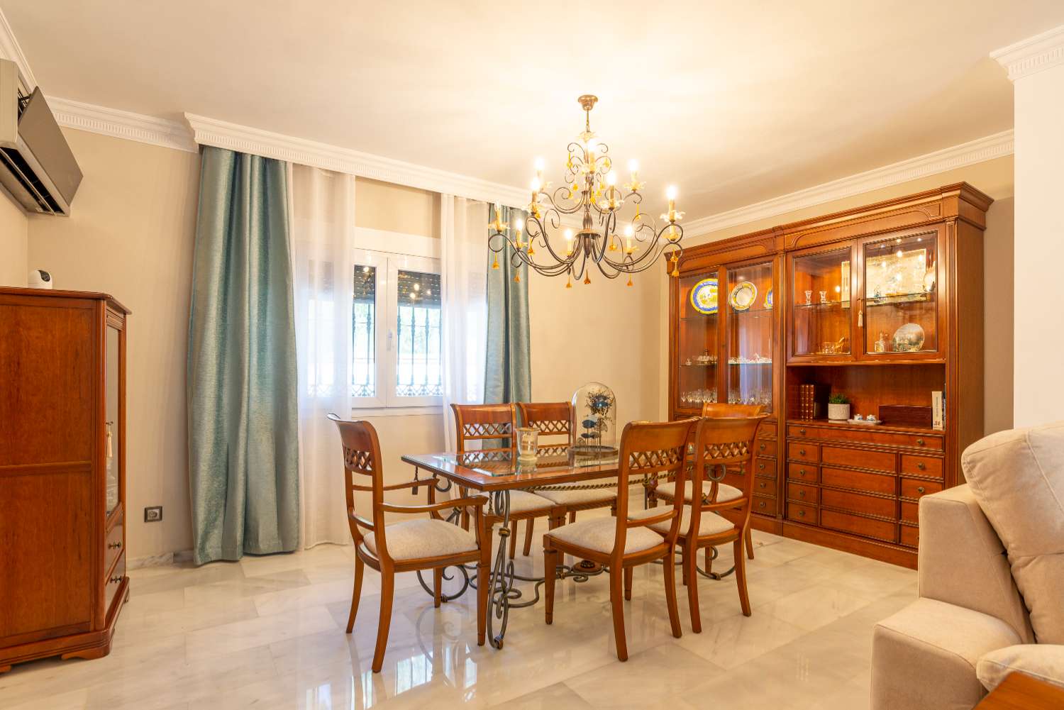 Villa individuelle à vendre à Guadalmar-Malaga