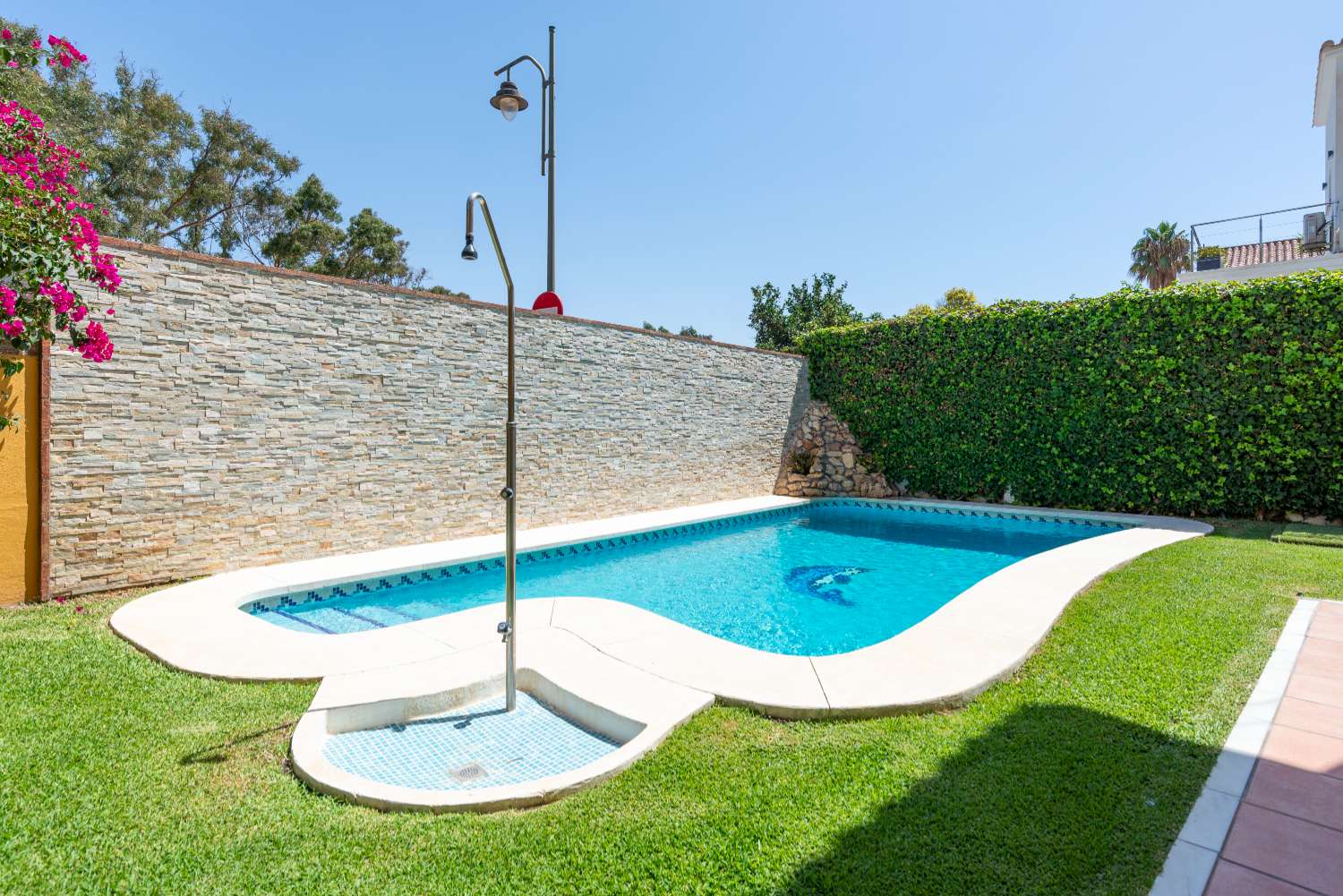 Villa individuelle à vendre à Guadalmar-Malaga