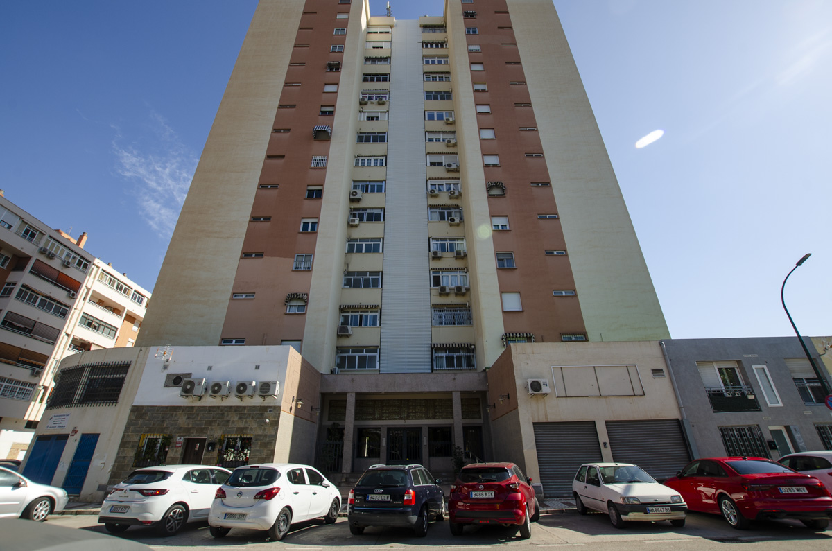 Spacious 4-bedroom apartment for sale in Santa Cristina-Málaga