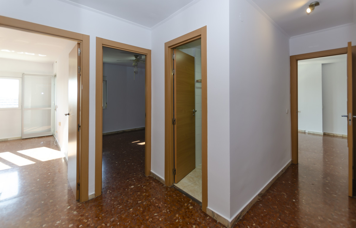 Ruim appartement met 4 slaapkamers te koop in Santa Cristina-Málaga