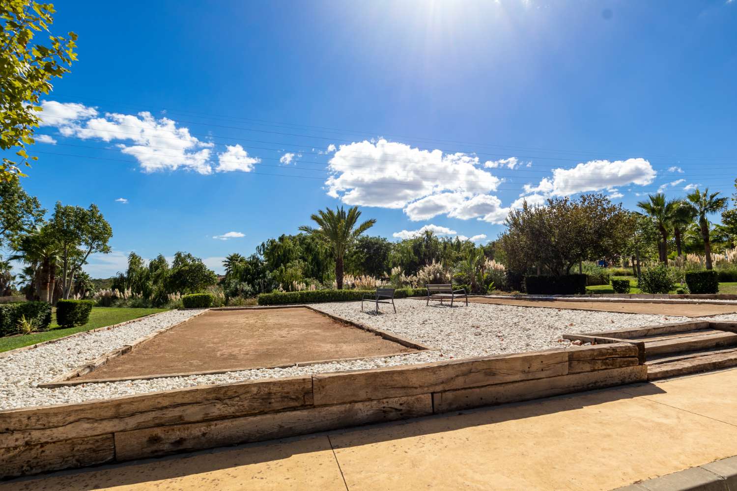 URB. ALCAZABA LAGOON- ESTEPONA